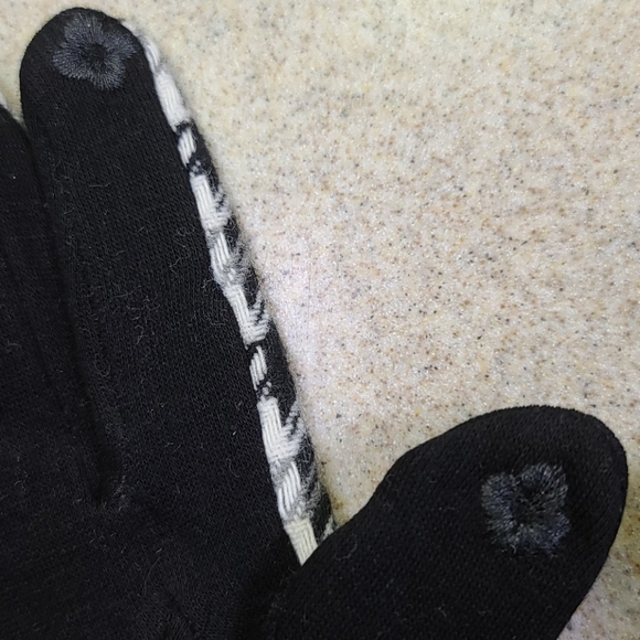 ALABAMA FANS Black/White/Grey Houndstooth Gloves📱 - Picture 6 of 11